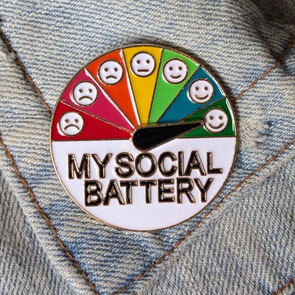(5/$20) My Social Battery Enamel Pin - Gold
